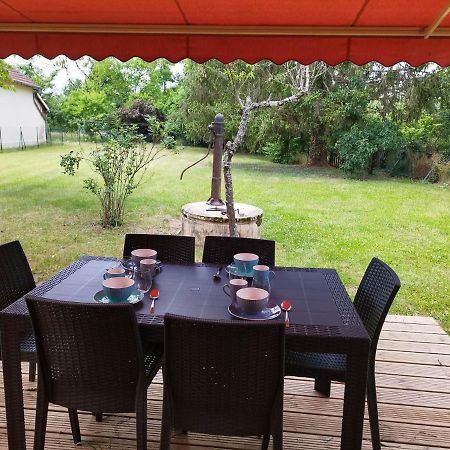 Maison De Campagne Avec Terrain Vallon-en-Sully Extérieur photo