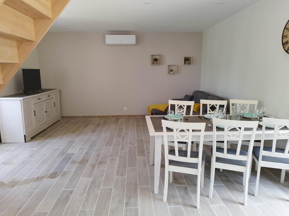 Maison De Campagne Avec Terrain Vallon-en-Sully Extérieur photo